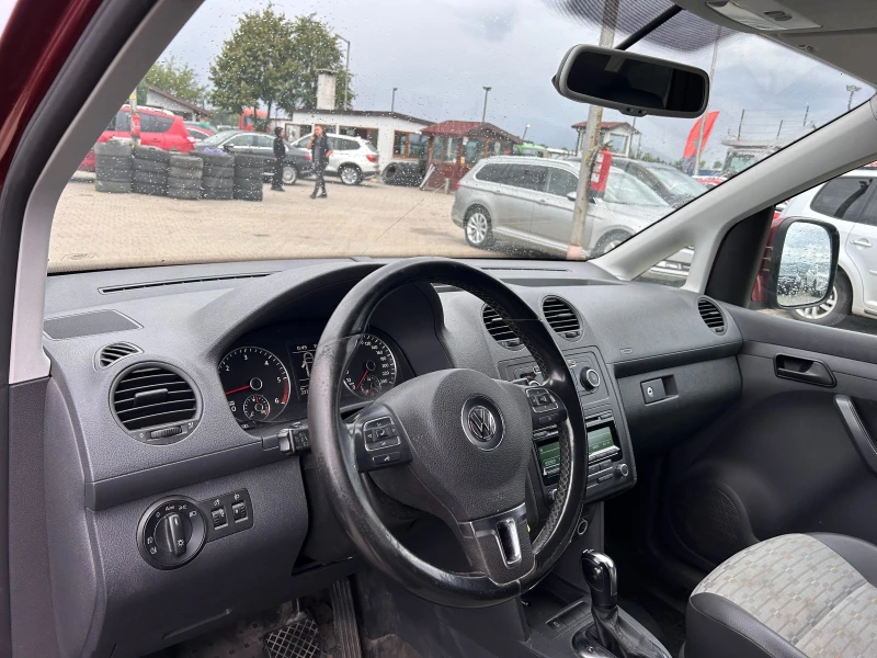 VW Caddy 1.6TDI AVTOMAT EURO 5, снимка 12 - Автомобили и джипове - 47295782