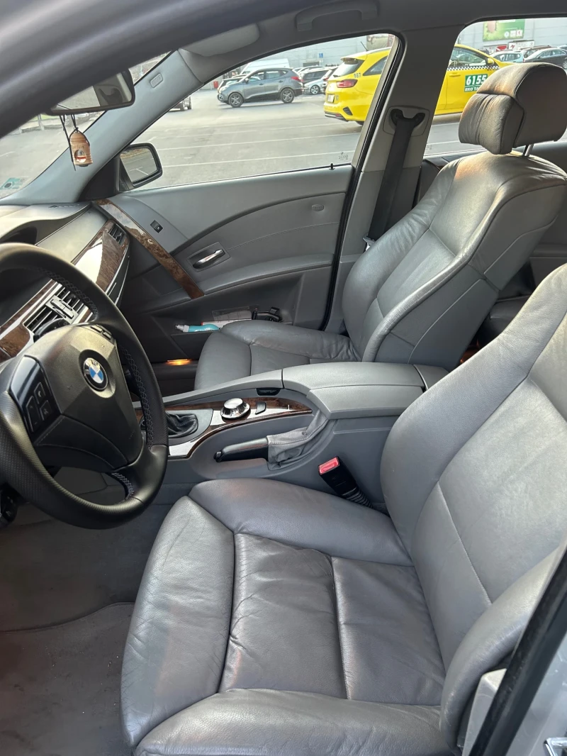 BMW 530 3.0 Бензин/Газ 258 коня, снимка 10 - Автомобили и джипове - 47681829