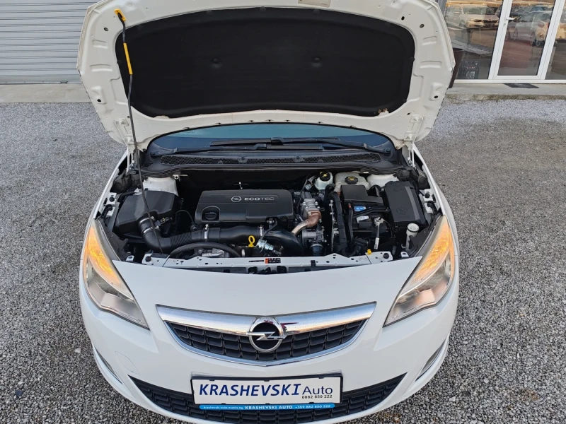 Opel Astra 1.7cdti 110ks, снимка 16 - Автомобили и джипове - 48108366