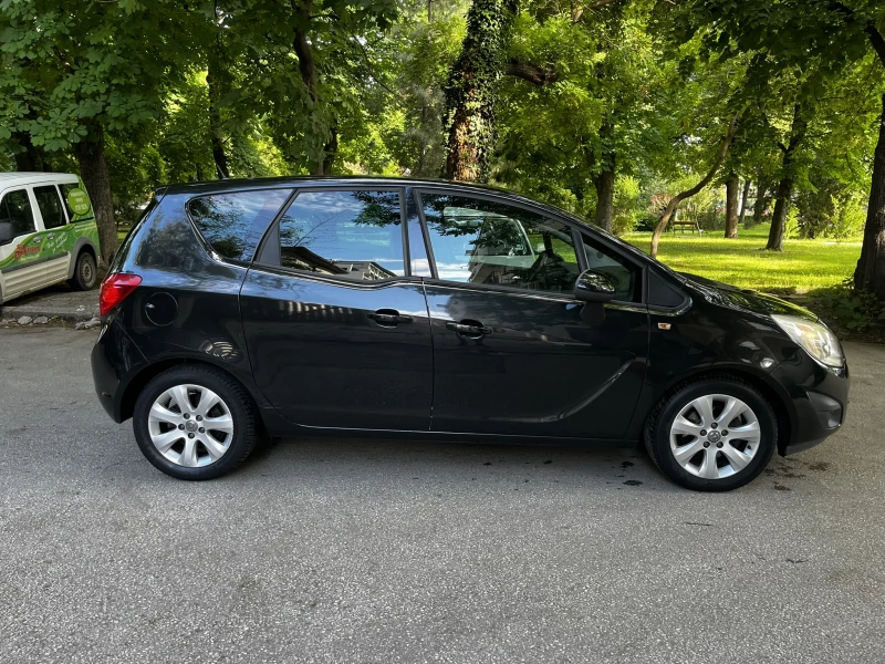 Opel Meriva 1.4 t/GPL, снимка 7 - Автомобили и джипове - 51192854