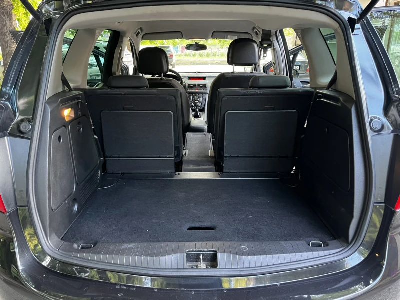 Opel Meriva 1.4 t/GPL, снимка 14 - Автомобили и джипове - 51192854