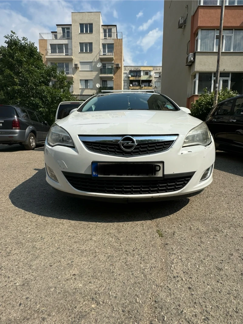 Opel Astra 1.4 Tfsi 140 lpg, снимка 2 - Автомобили и джипове - 51034167