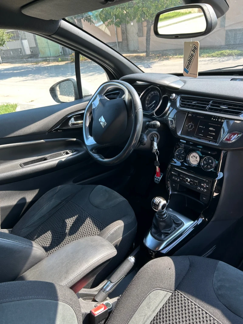 Citroen DS3, снимка 5 - Автомобили и джипове - 52394110