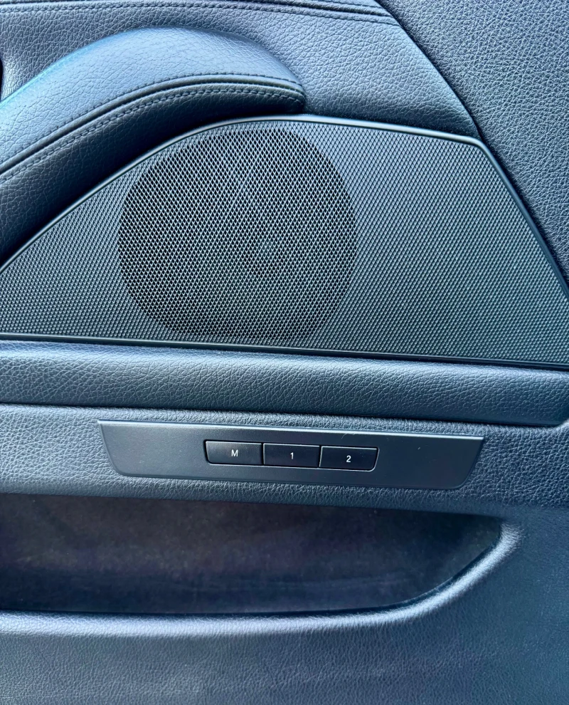 BMW 525 D, снимка 13 - Автомобили и джипове - 51530787