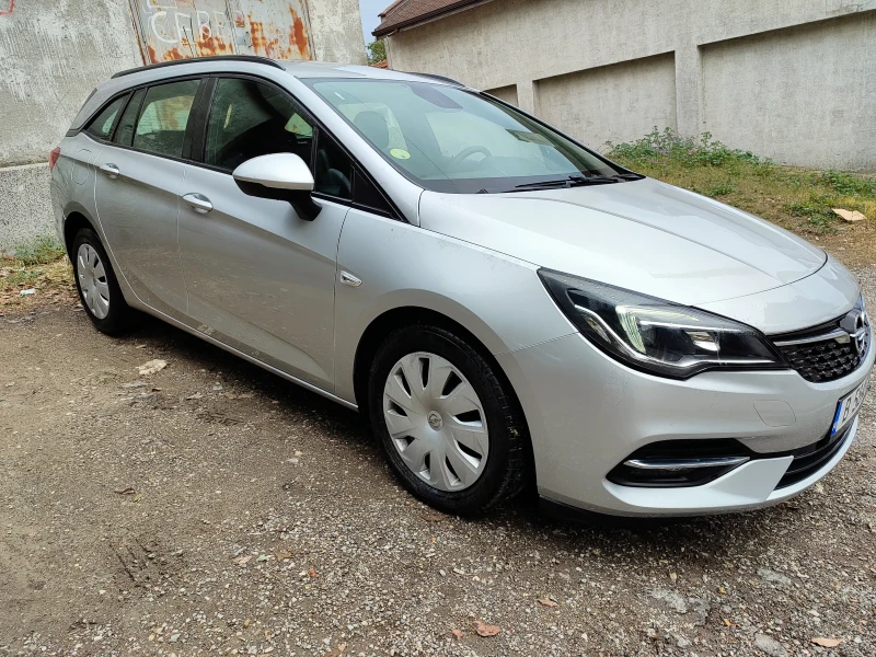 Opel Astra 1.5DCI, снимка 8 - Автомобили и джипове - 52312501