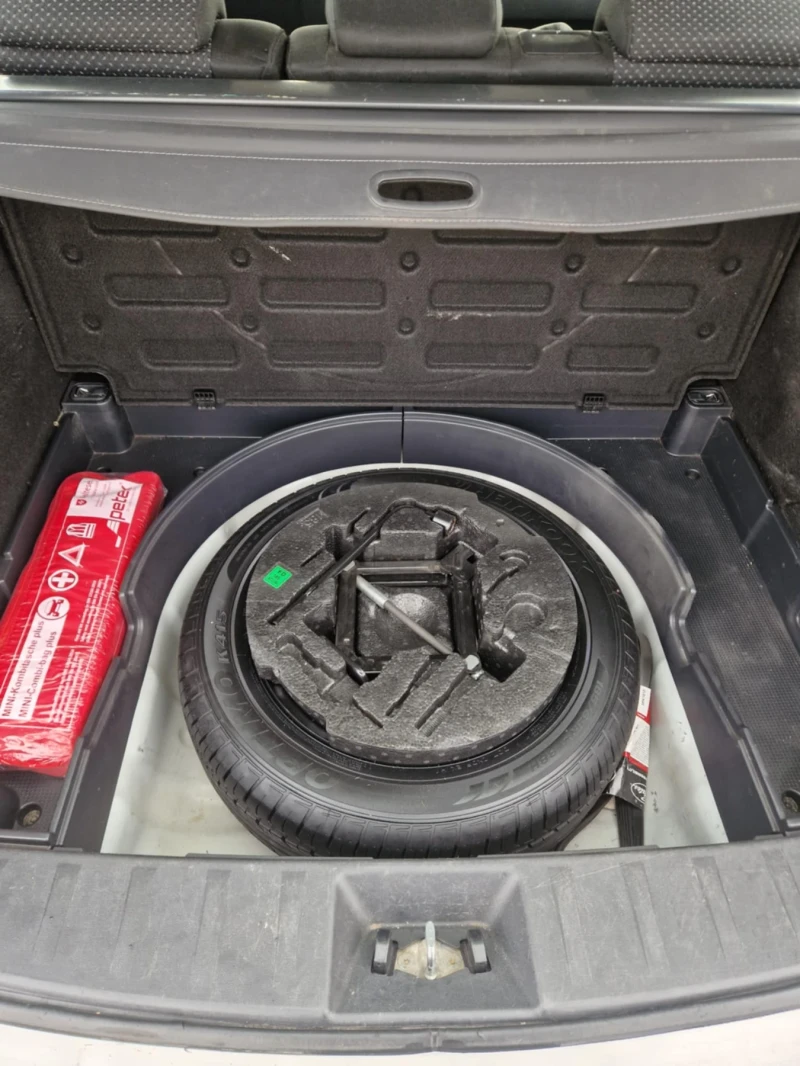 Hyundai I30, снимка 9 - Автомобили и джипове - 52006647