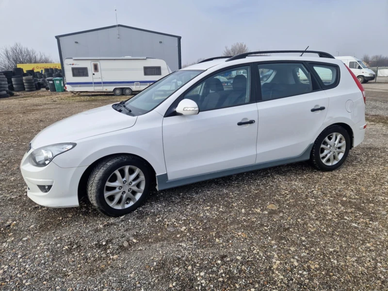 Hyundai I30, снимка 2 - Автомобили и джипове - 52006647