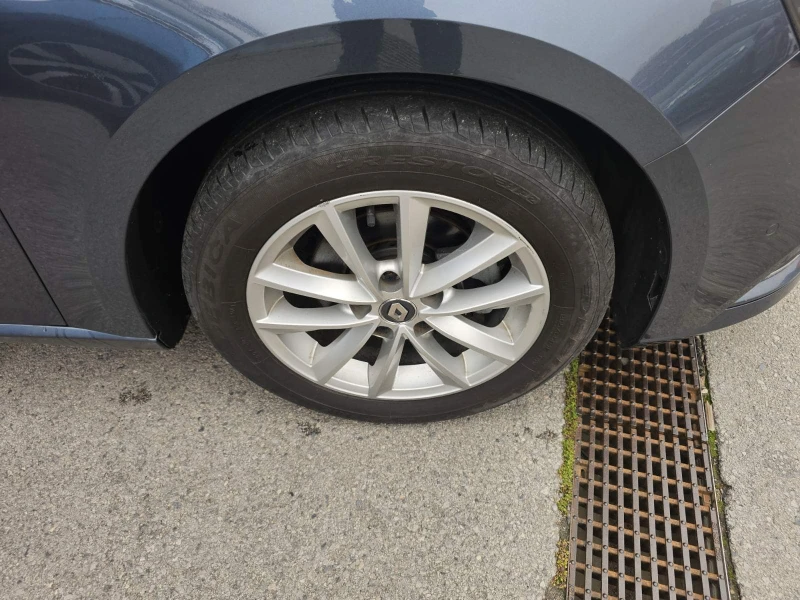 Renault Megane Energy dCi 115 к.с. дизел Stop&Start EDC6, снимка 14 - Автомобили и джипове - 52546921