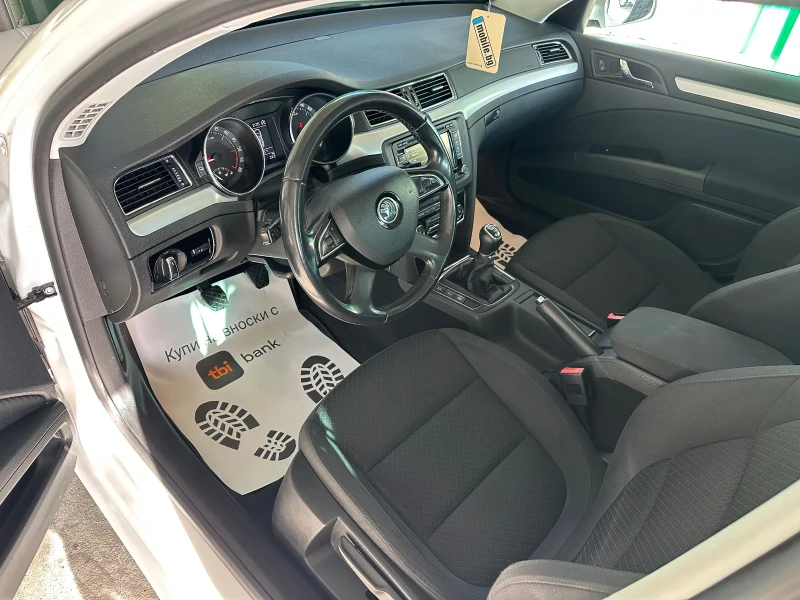 Skoda Superb 2.0tdi 4x4 Euro5b , снимка 8 - Автомобили и джипове - 52632245