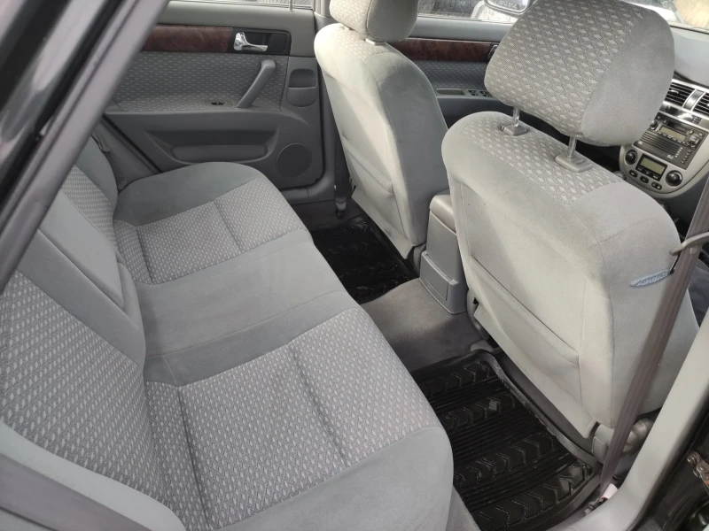 Chevrolet Nubira 1.8 i/120кс седан, снимка 12 - Автомобили и джипове - 52744150