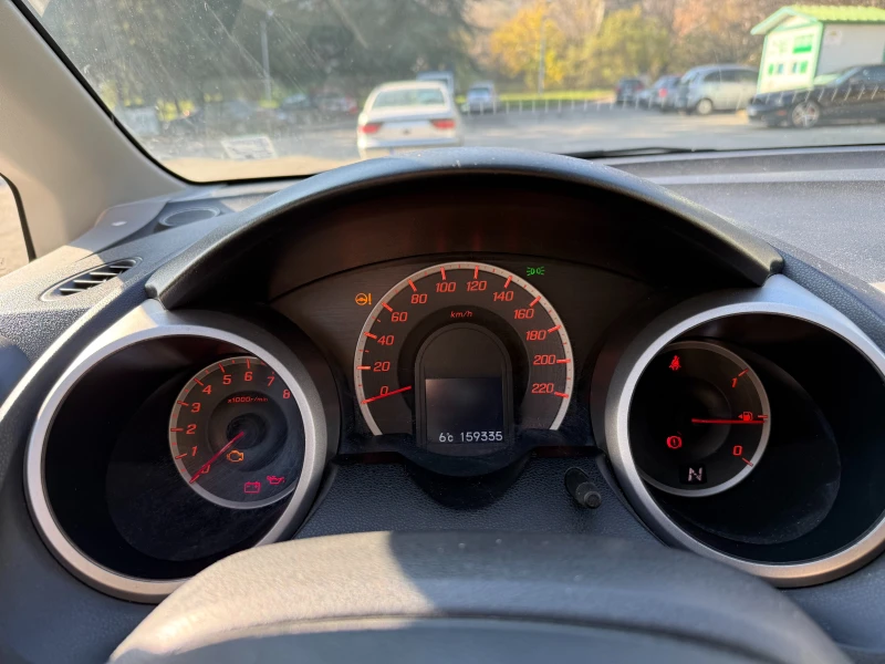 Honda Jazz 1.4, снимка 7 - Автомобили и джипове - 52847388