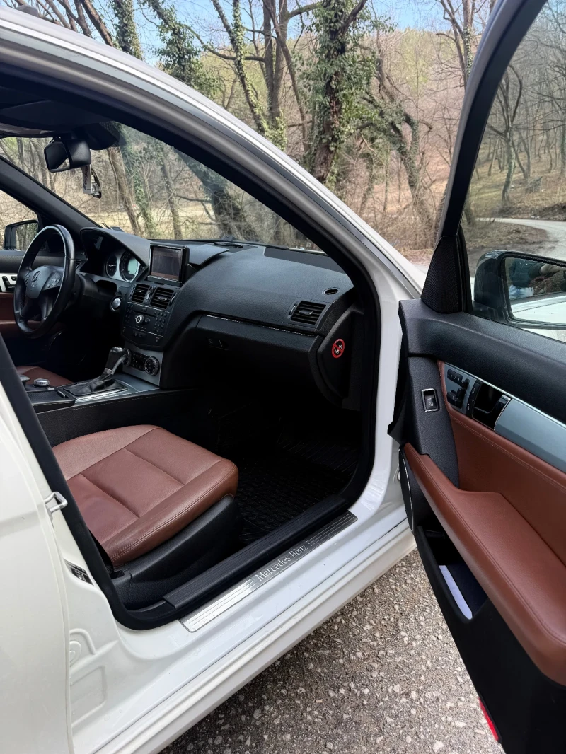 Mercedes-Benz C 320 AMG 4-Matic /FULL/, снимка 11 - Автомобили и джипове - 53474653