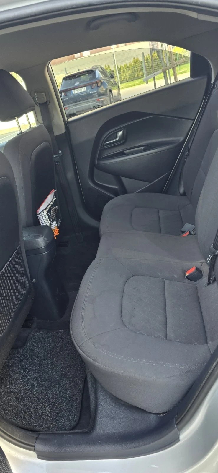 Kia Rio АВТОМАТ-LPG, снимка 6 - Автомобили и джипове - 54530024