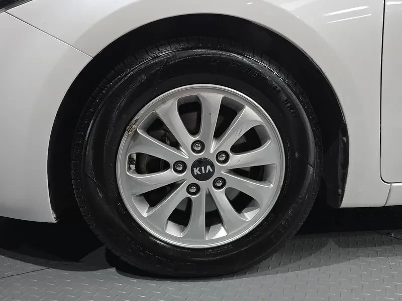 Kia K3 1.6 DELUXE | Mobile.bg � ����������� 5