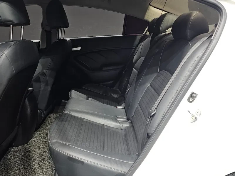 Kia K3 1.6 DELUXE | Mobile.bg � ����������� 12