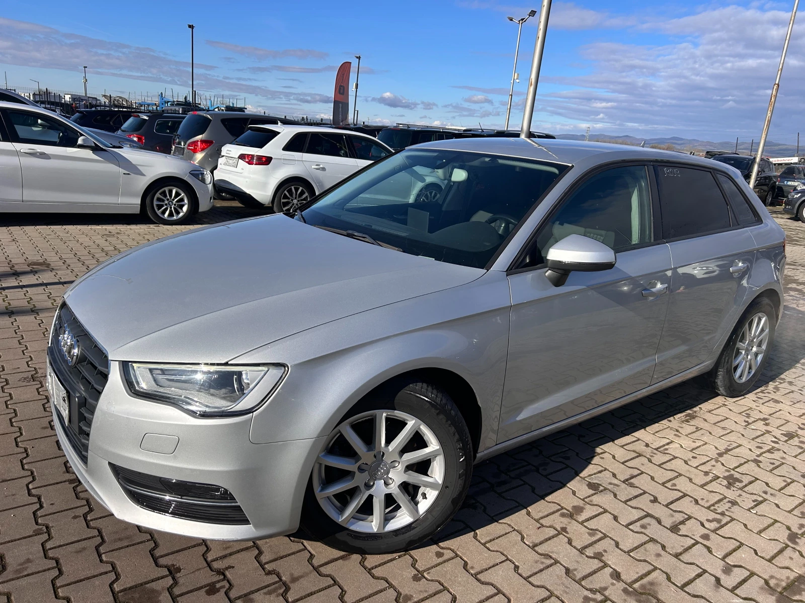 Audi A3 1.6TDI AVTOMAT/NAVI EURO 5, снимка 1