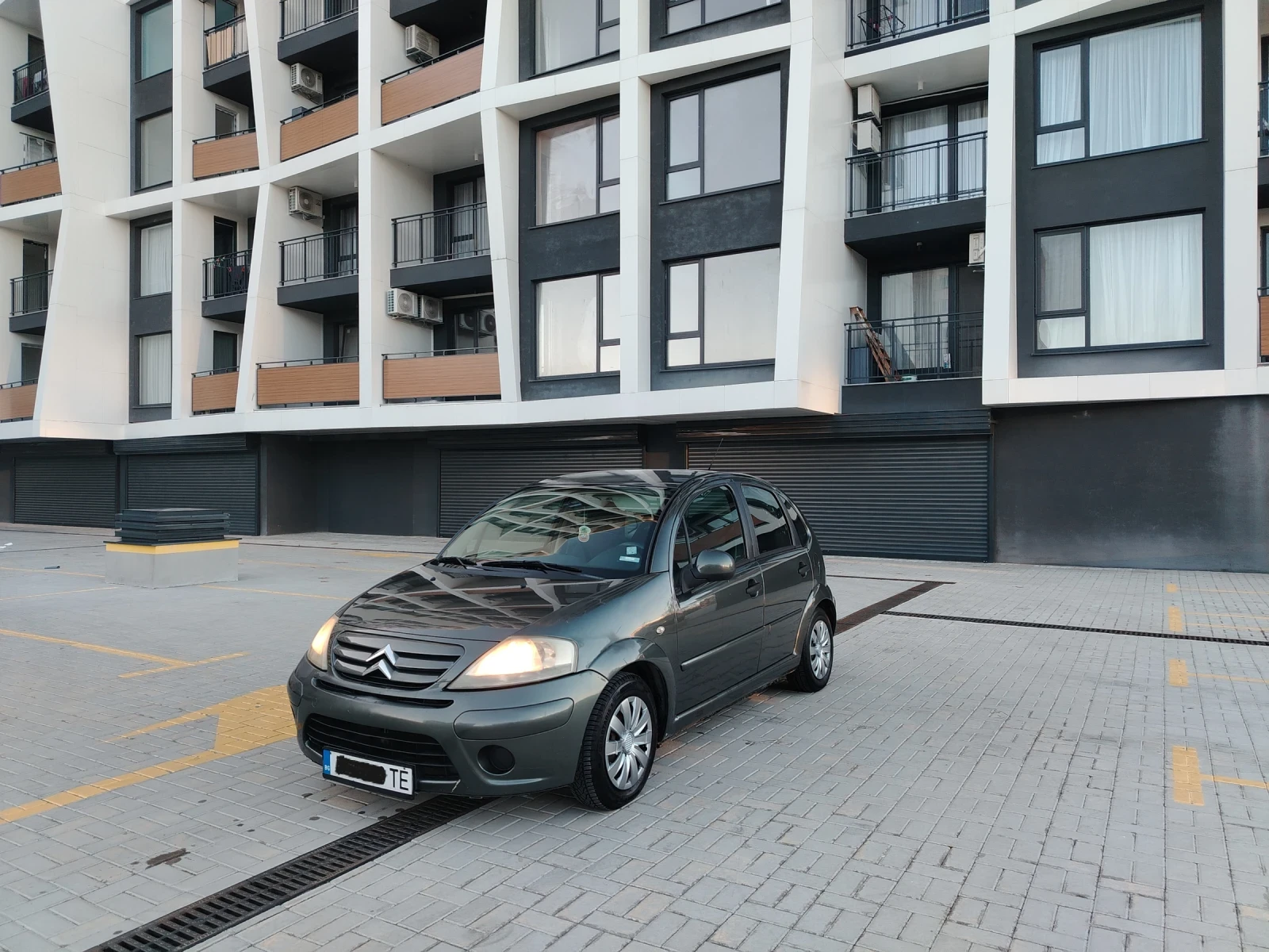 Citroen C3 1.4i БЕНЗИН-ГАЗ, снимка 1