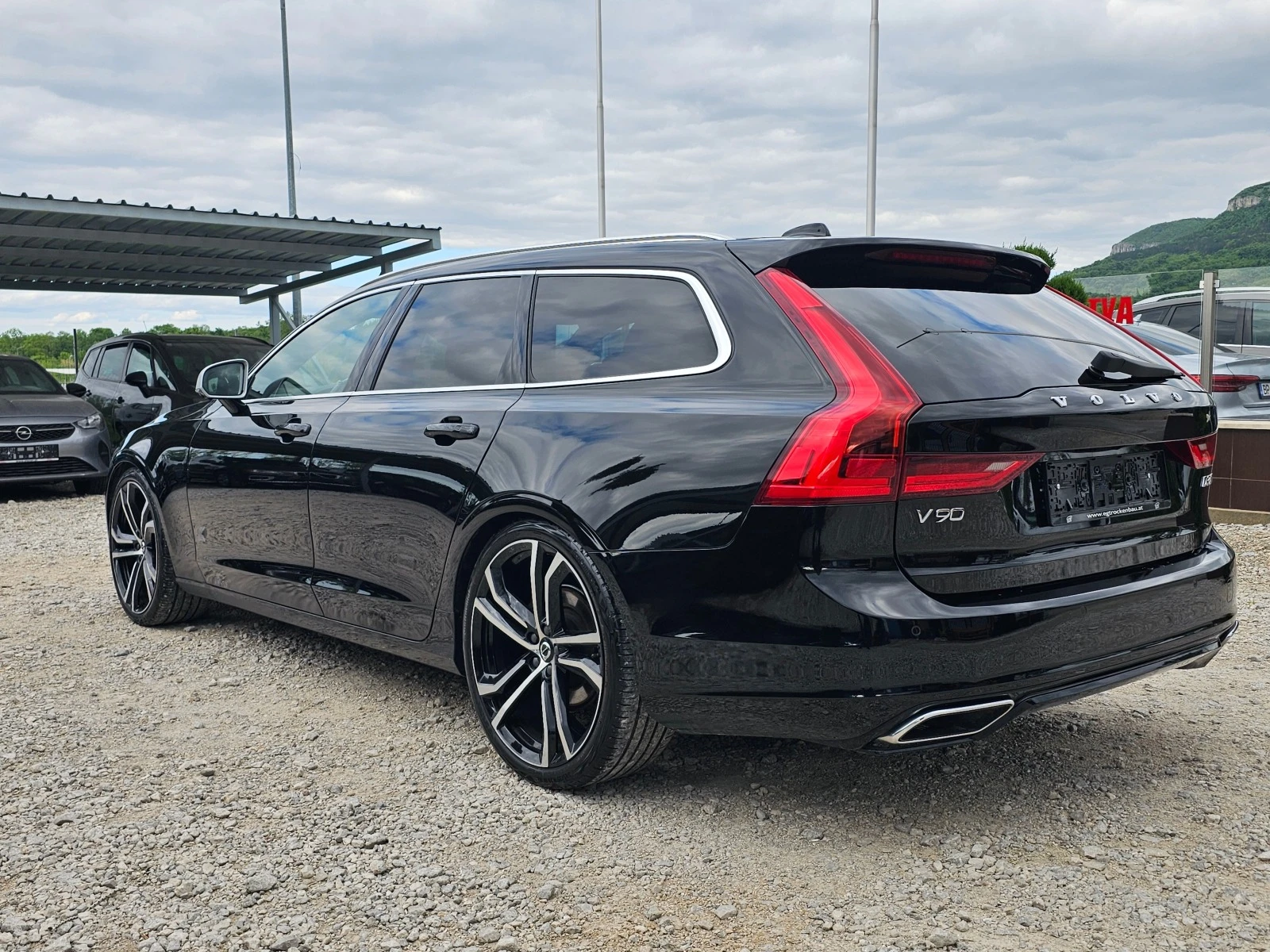 Volvo V90 2, 0 R DESIGN 4Х4 !! АВТОМАТИК !!  - изображение 3