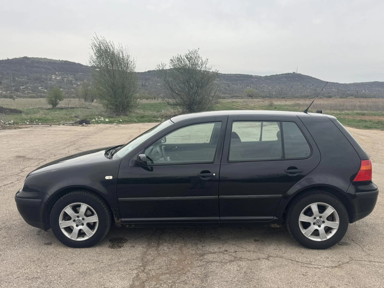 VW Golf 1.9TDI 90k.s - изображение 7