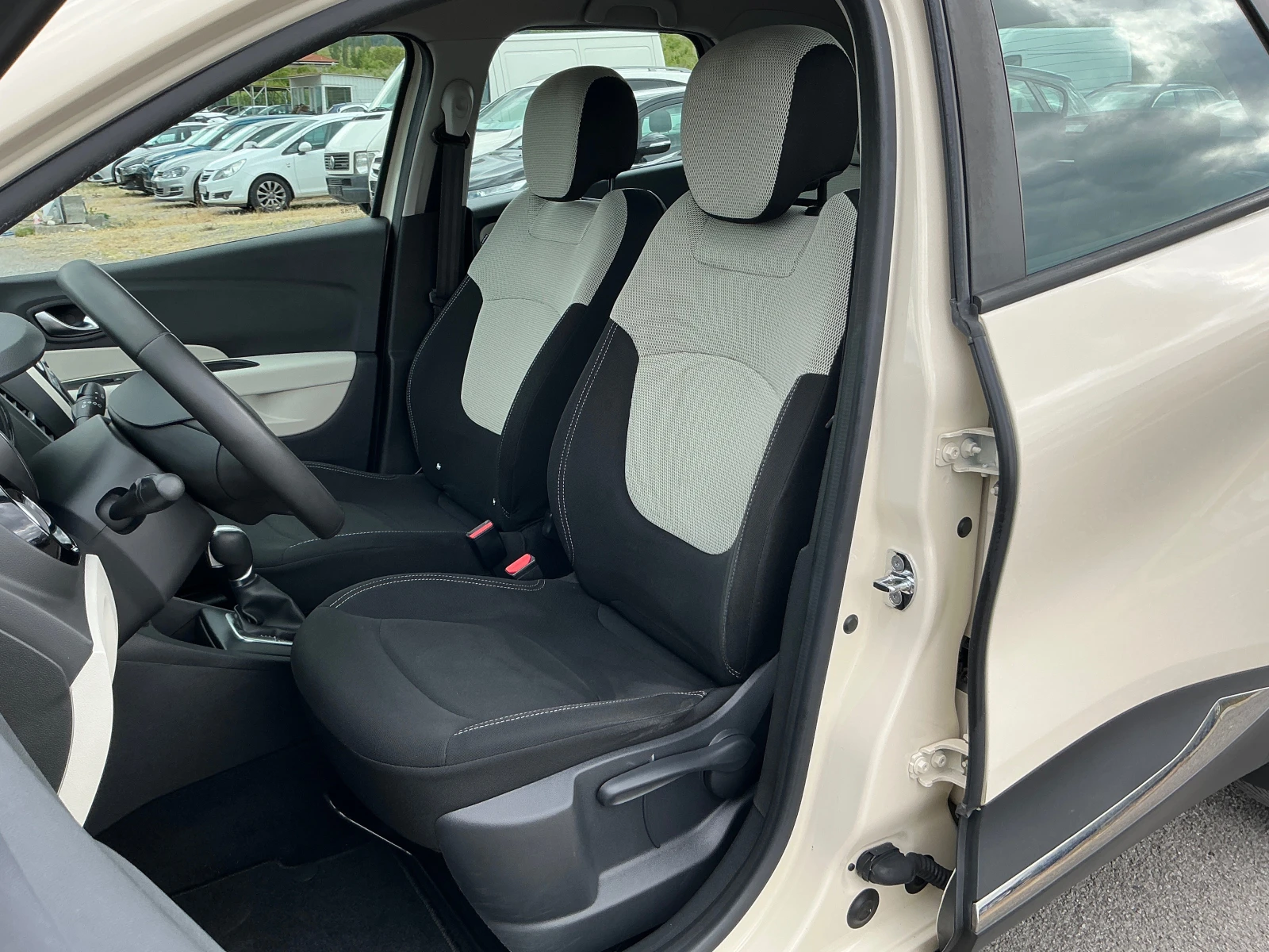 Renault Captur 1.5 DCI | Mobile.bg — изображение 14