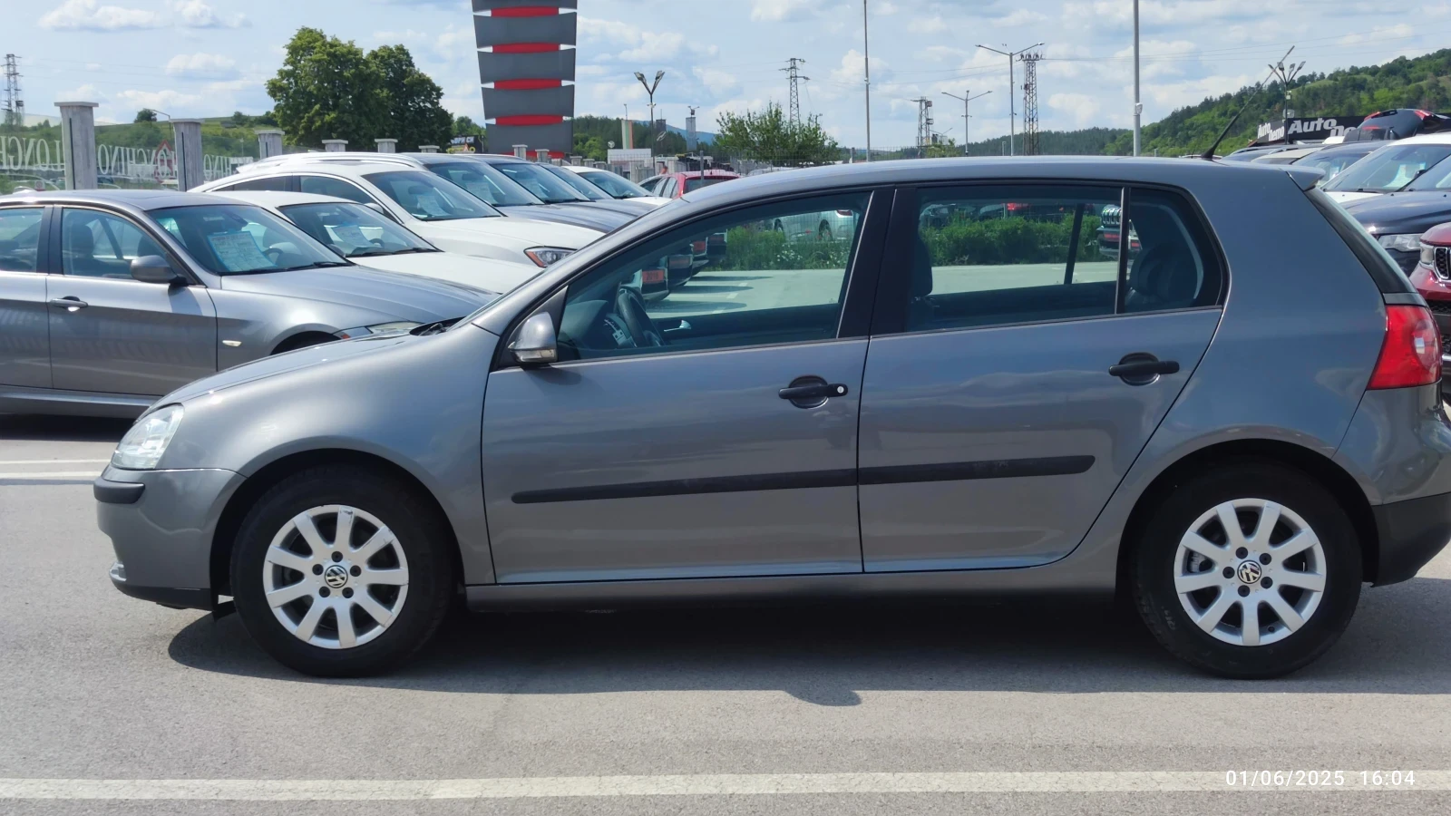 VW Golf 1.6i 102ks ITALIA - изображение 3