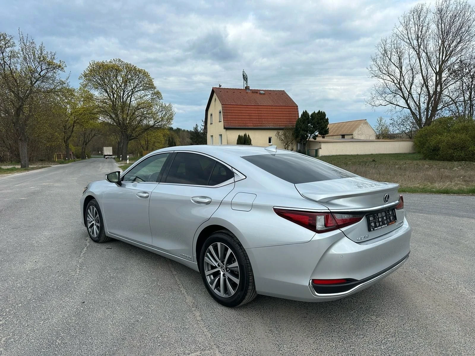 Lexus ES 300 Luxury  - изображение 8