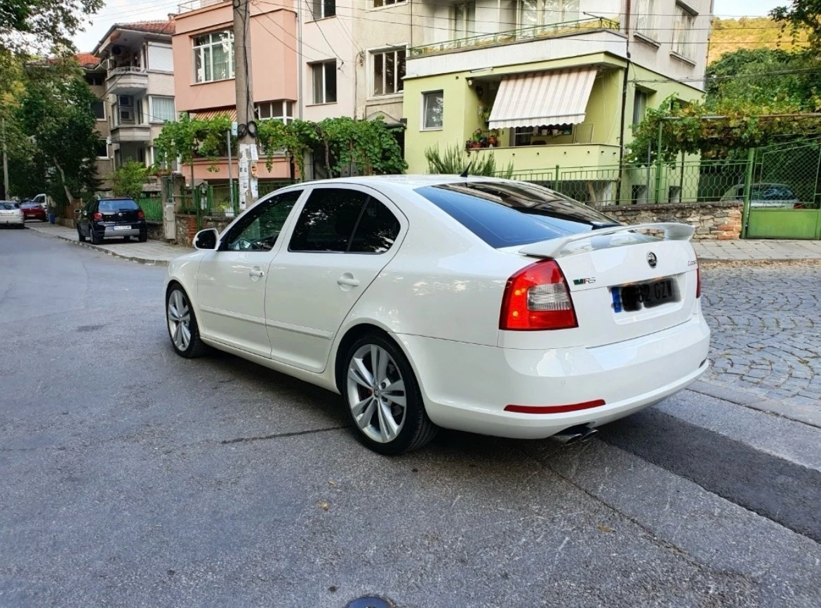 Skoda Octavia 2.0TDI VRS - изображение 4