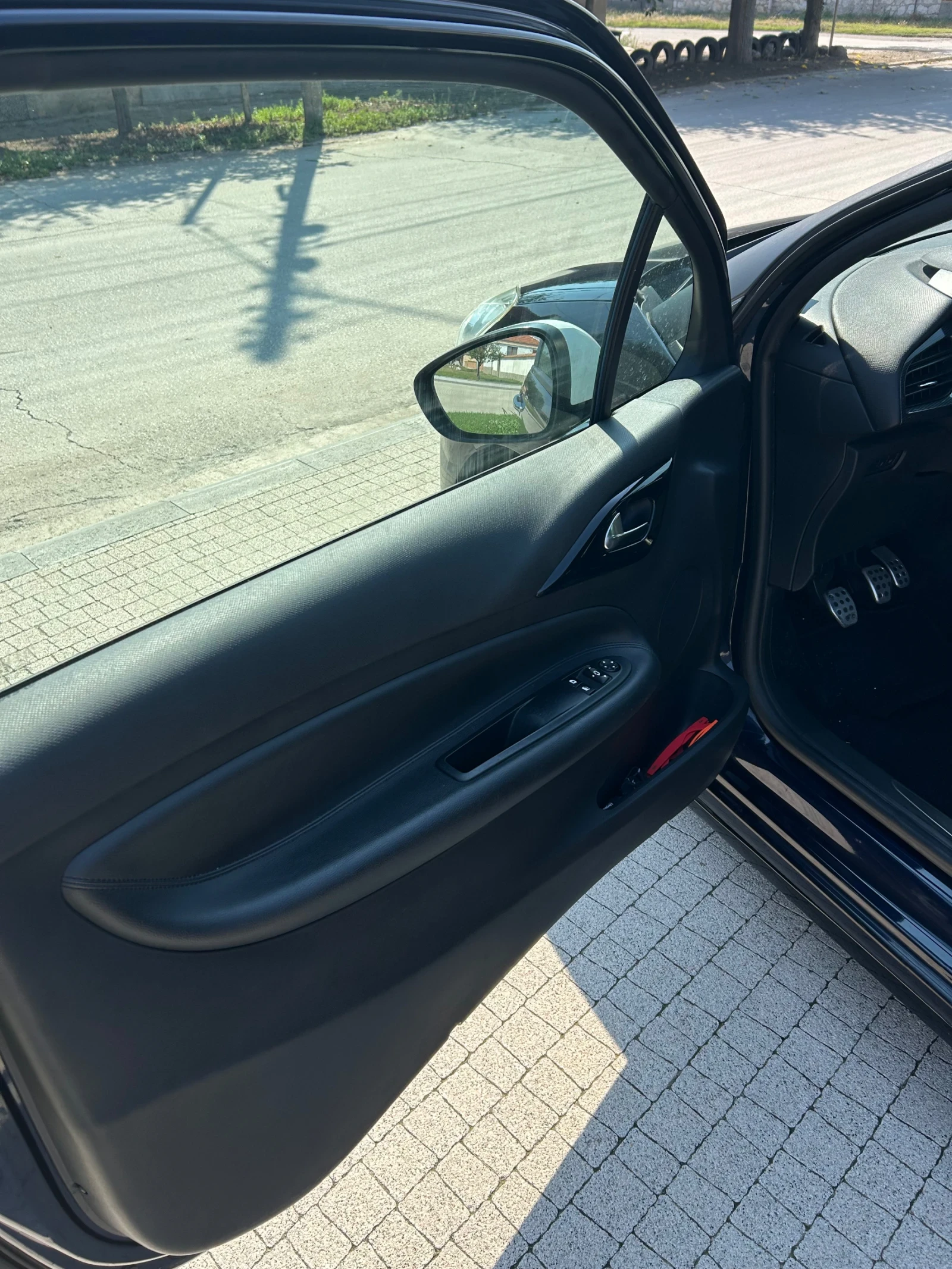 Citroen DS3  - изображение 9