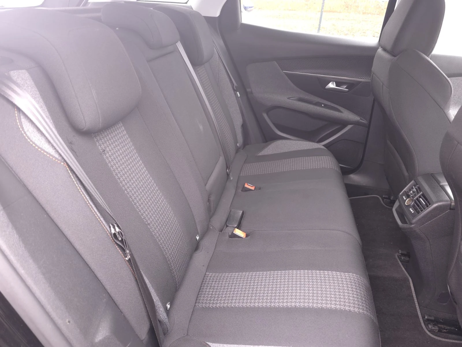 Peugeot 3008 1.2 PureTech | | 360 | Mobile.bg   17