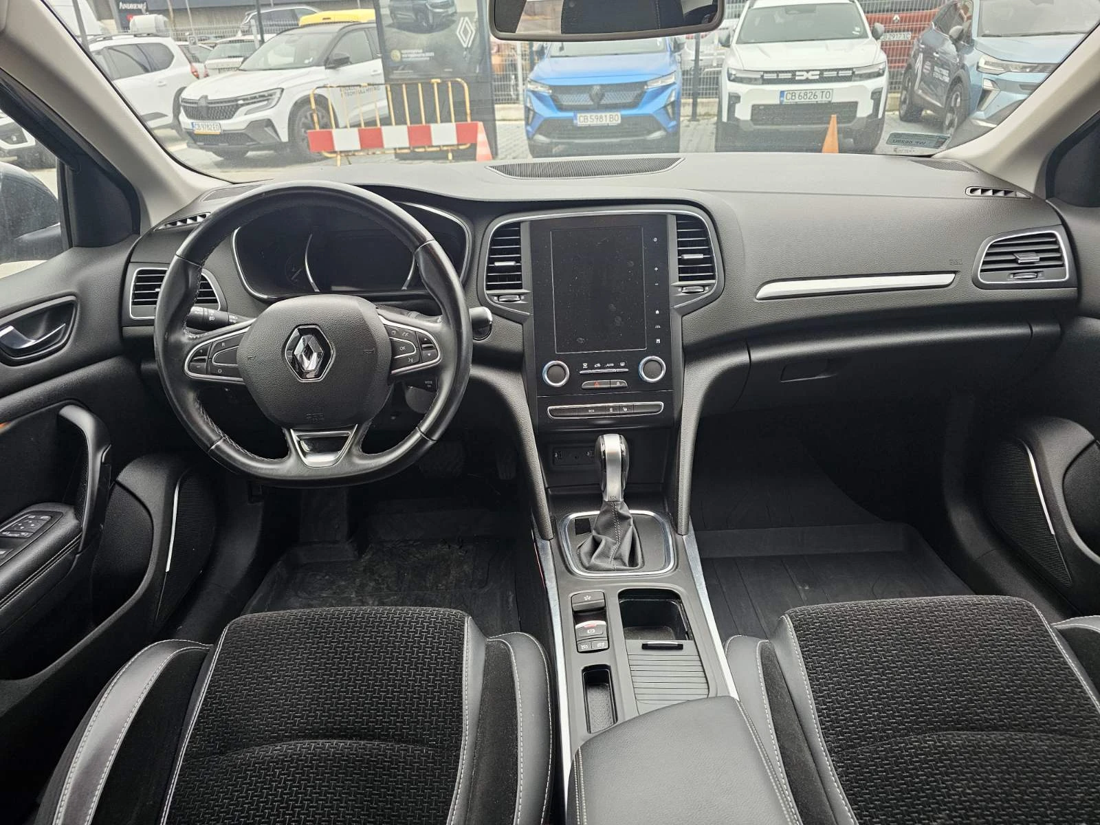 Renault Megane Energy dCi 115 к.с. дизел Stop&Start EDC6 - изображение 7