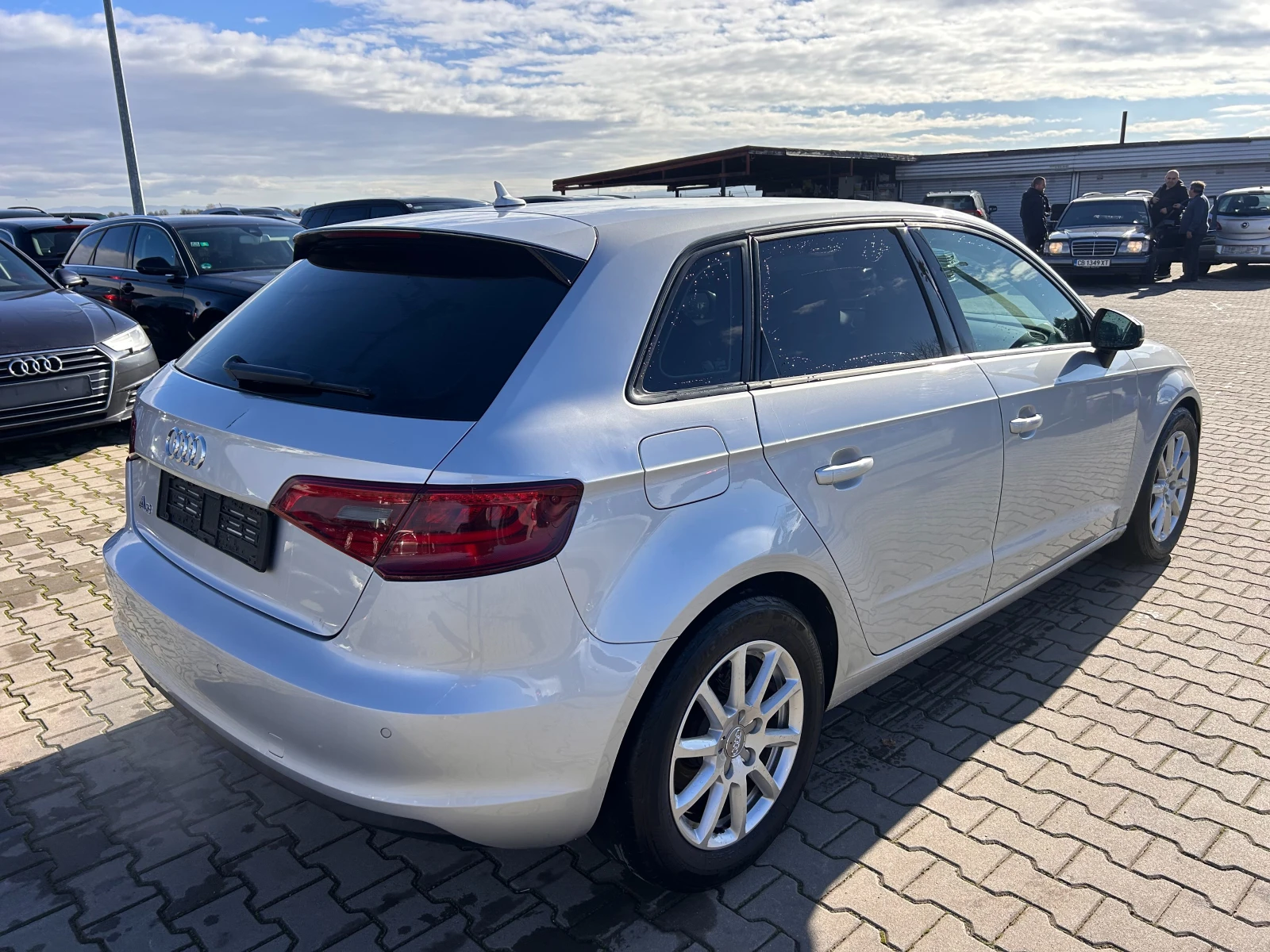 Audi A3 1.6TDI AVTOMAT/NAVI EURO 5 | Mobile.bg   6