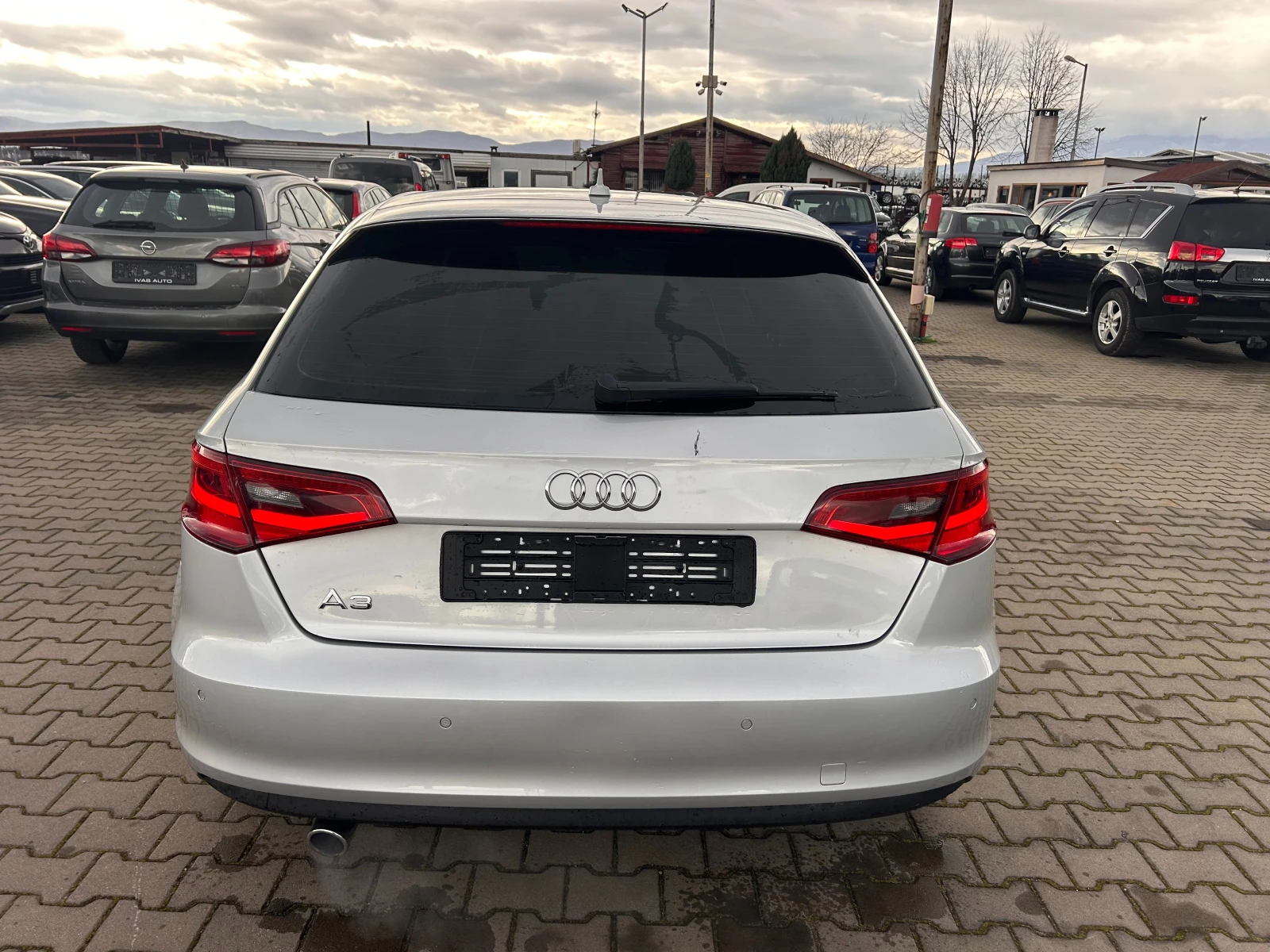 Audi A3 1.6TDI AVTOMAT/NAVI EURO 5 - изображение 7