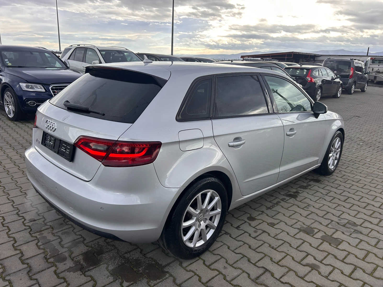 Audi A3 1.6TDI AVTOMAT/NAVI EURO 5 - изображение 6