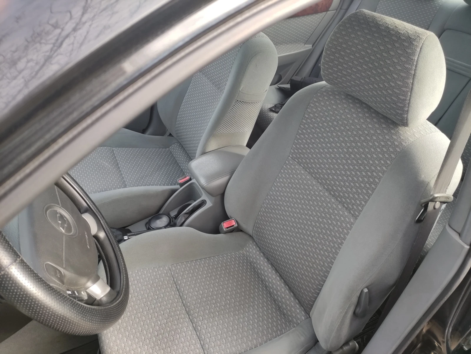 Chevrolet Nubira 1.8 i/120кс седан - изображение 9