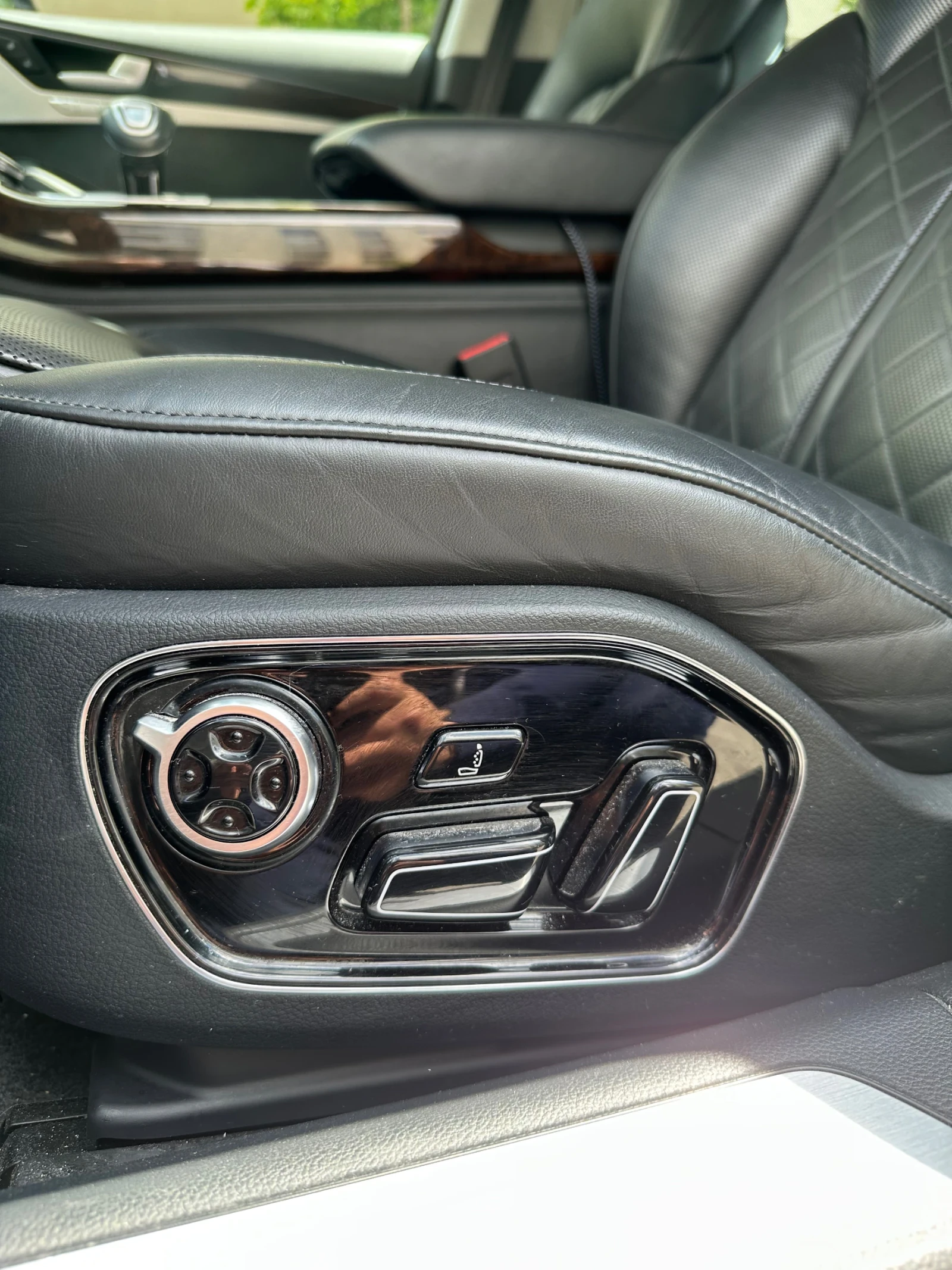 Audi A8  - изображение 10