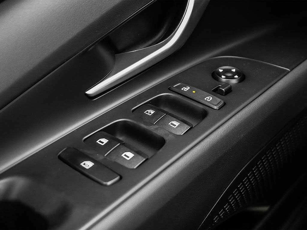 Hyundai Elantra Luxury FWD* ����������* (���� �� ��) | Mobile.bg � ����������� 12