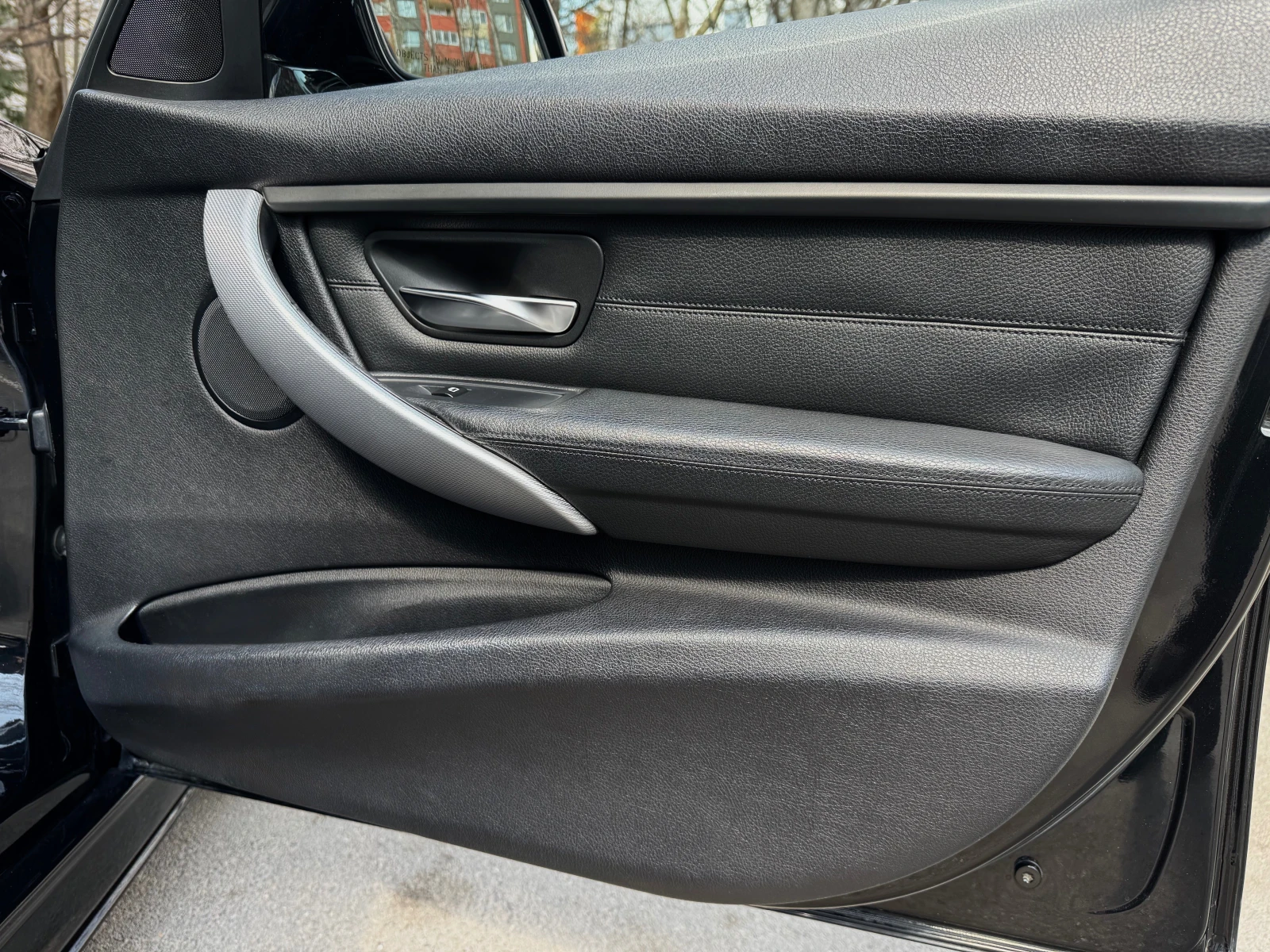 BMW 335 F30, снимка 12 - Автомобили и джипове - 53868216