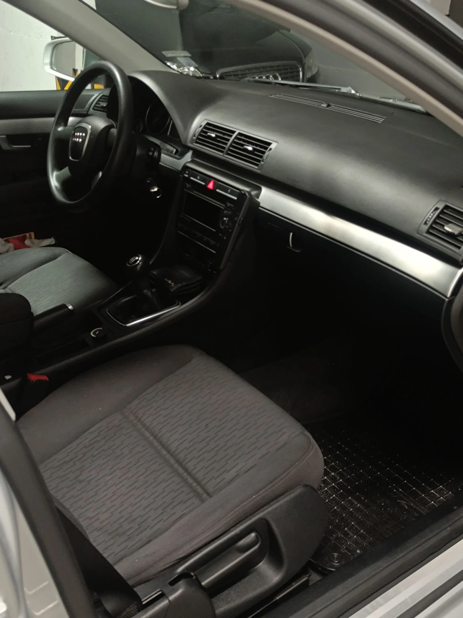 Audi A4 1.9TDI, снимка 10 - Автомобили и джипове - 54078810