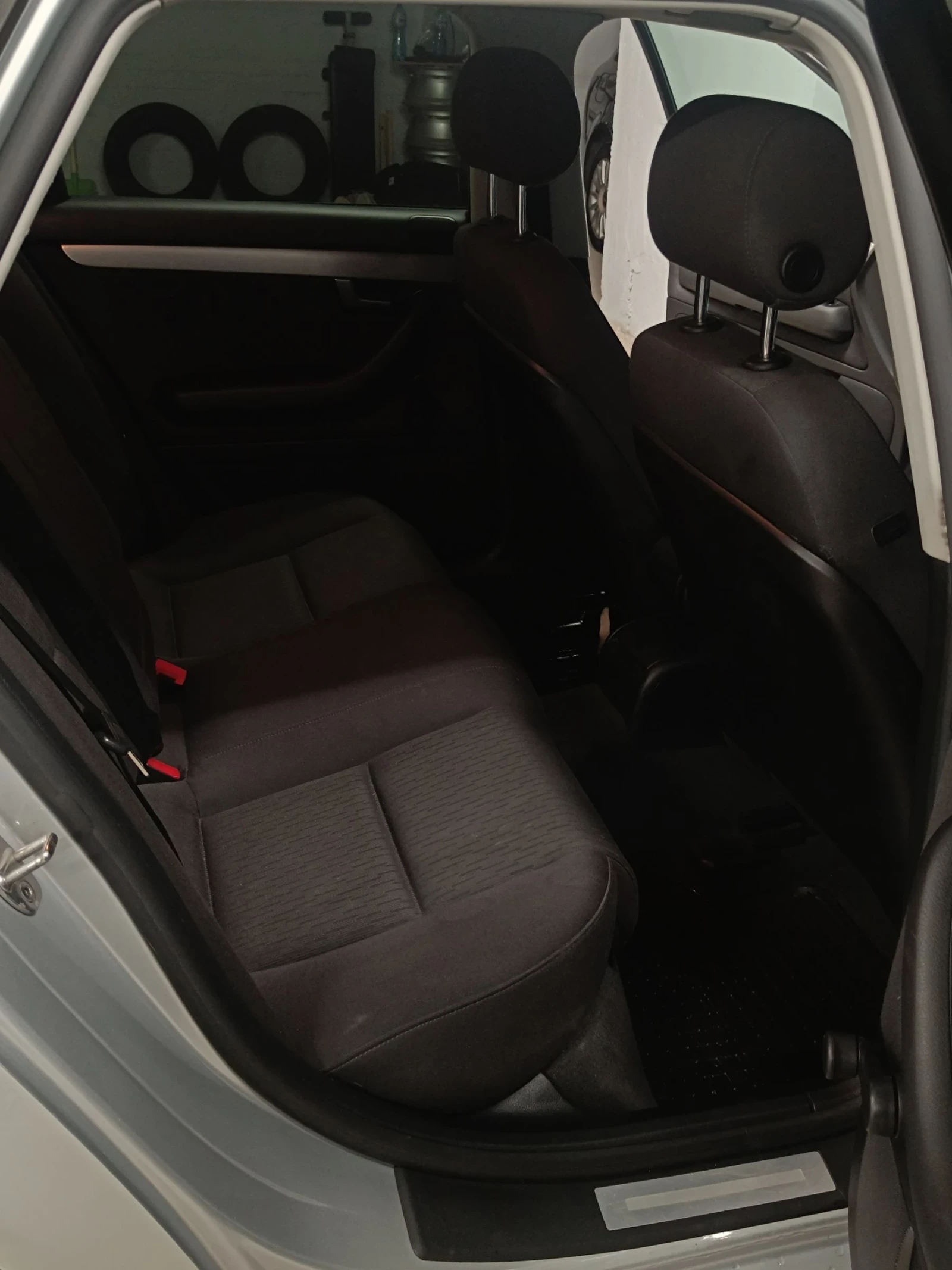 Audi A4 1.9TDI, снимка 12 - Автомобили и джипове - 54078810