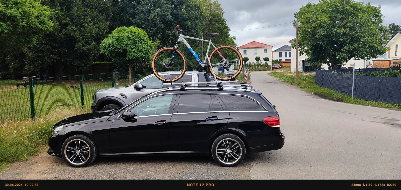 Mercedes-Benz E 200 W212 facelift, снимка 8 - Автомобили и джипове - 54277486