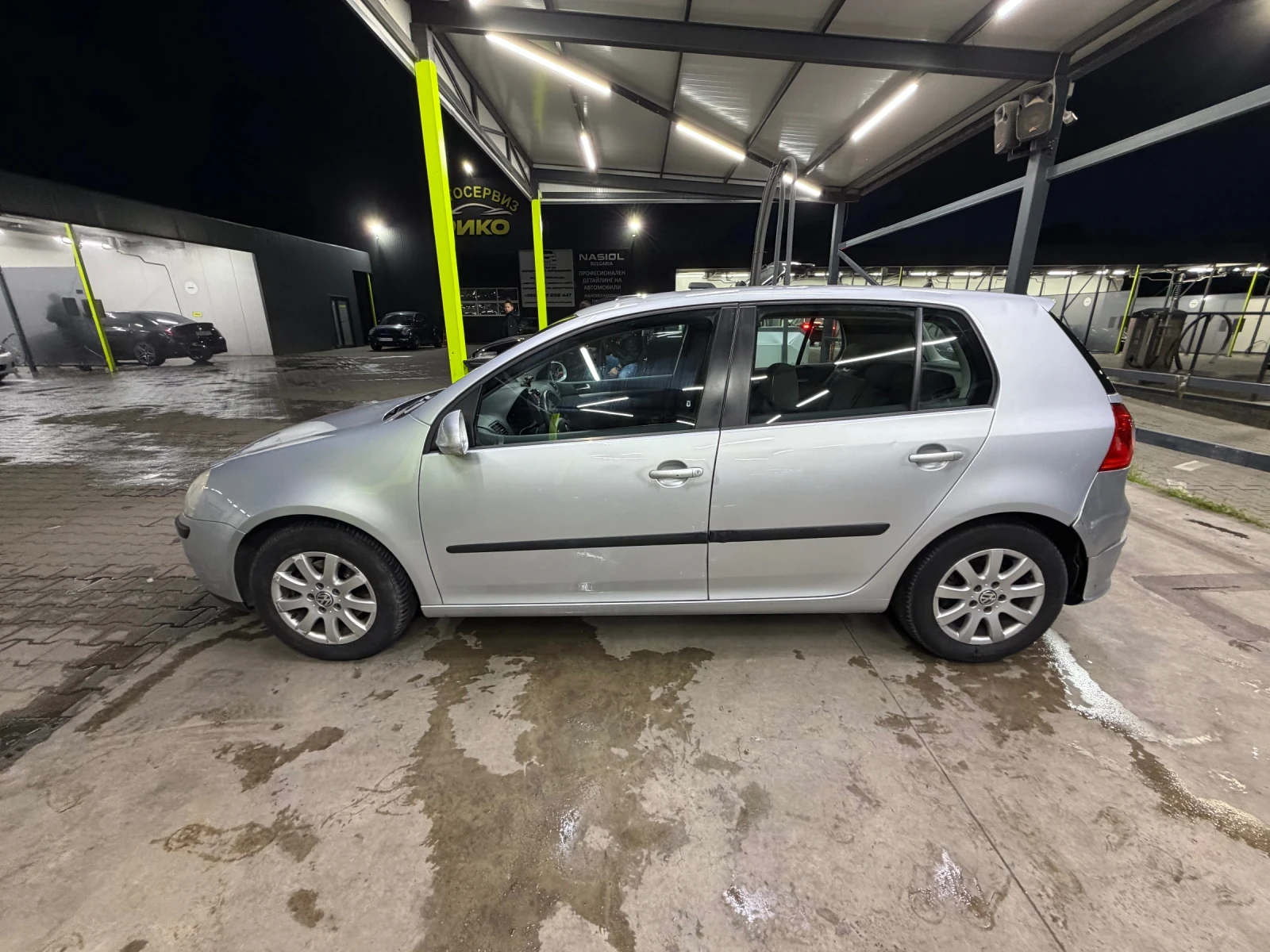 VW Golf 1.9TDI 6 скорости, снимка 4 - Автомобили и джипове - 54622370