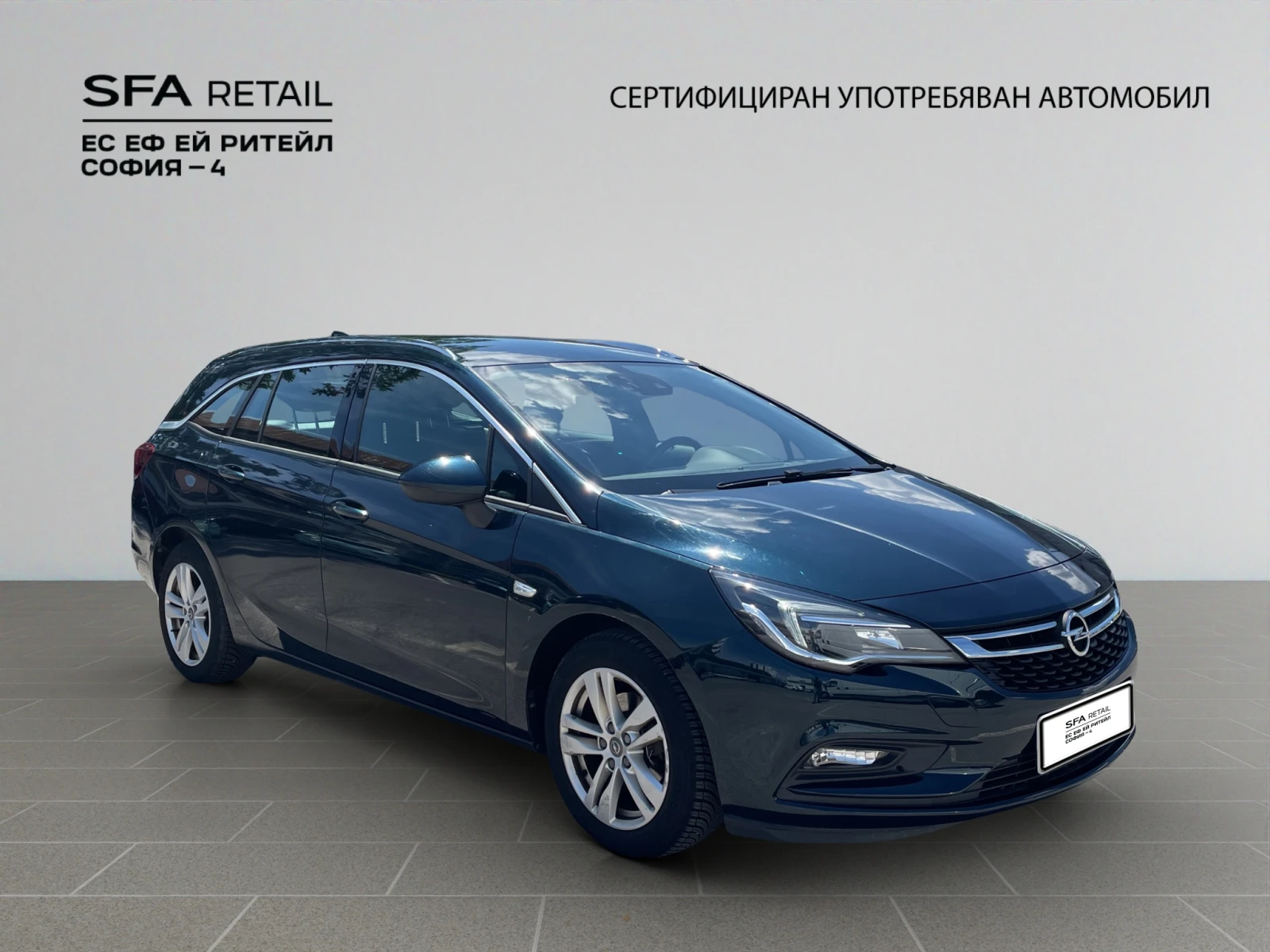 Opel Astra Sport Tourer 1.4 150 hp EAT6, снимка 8 - Автомобили и джипове - 54829564