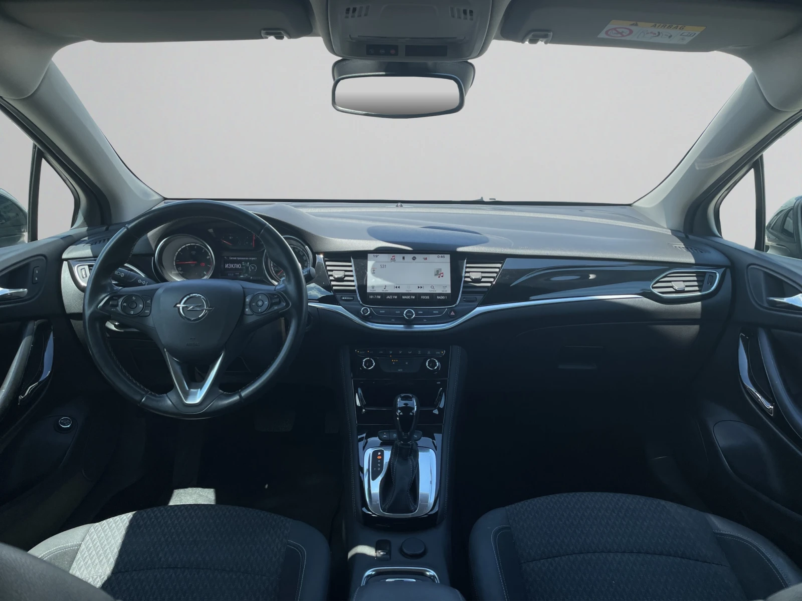 Opel Astra Sport Tourer 1.4 150 hp EAT6, снимка 13 - Автомобили и джипове - 54829564