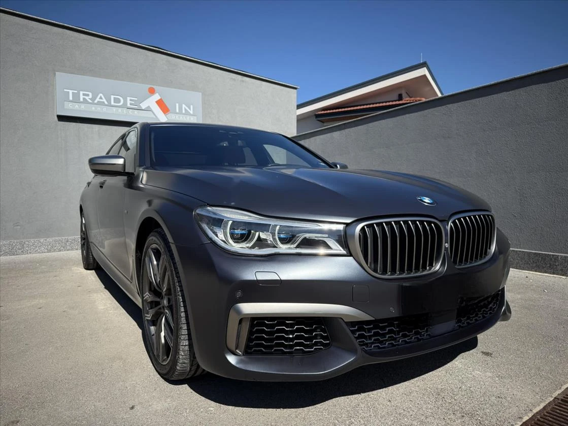 BMW 760 Li V12 xDrive, снимка 3 - Автомобили и джипове - 54855350
