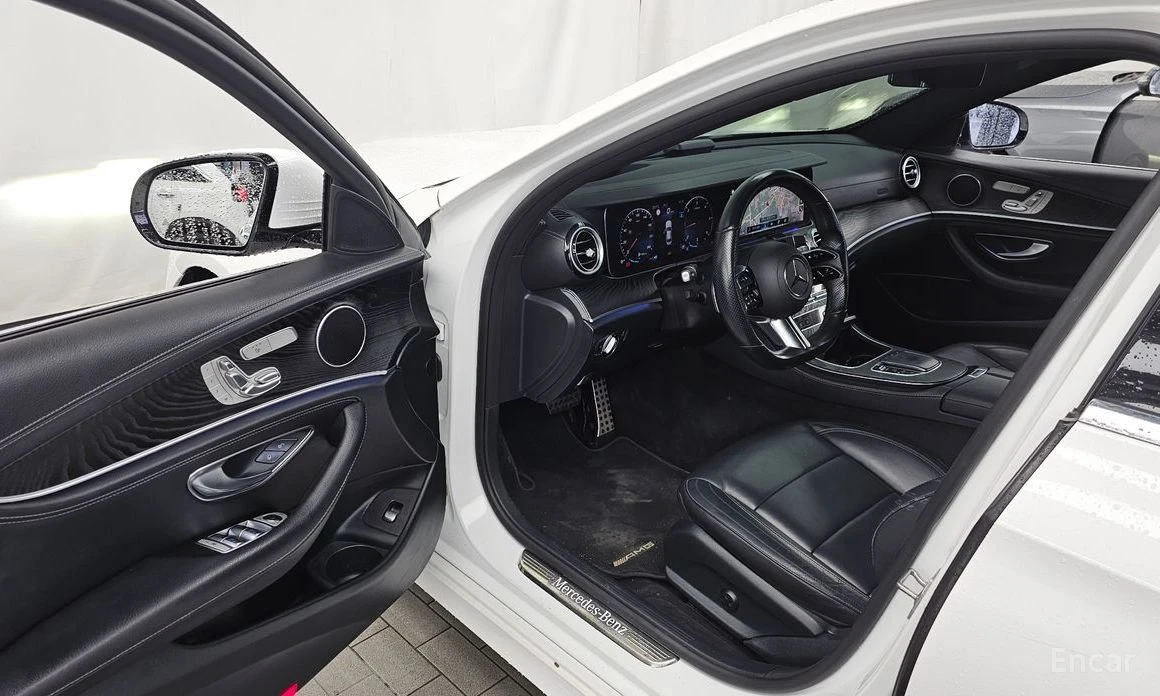 Mercedes-Benz E 220, снимка 10 - Автомобили и джипове - 55230740