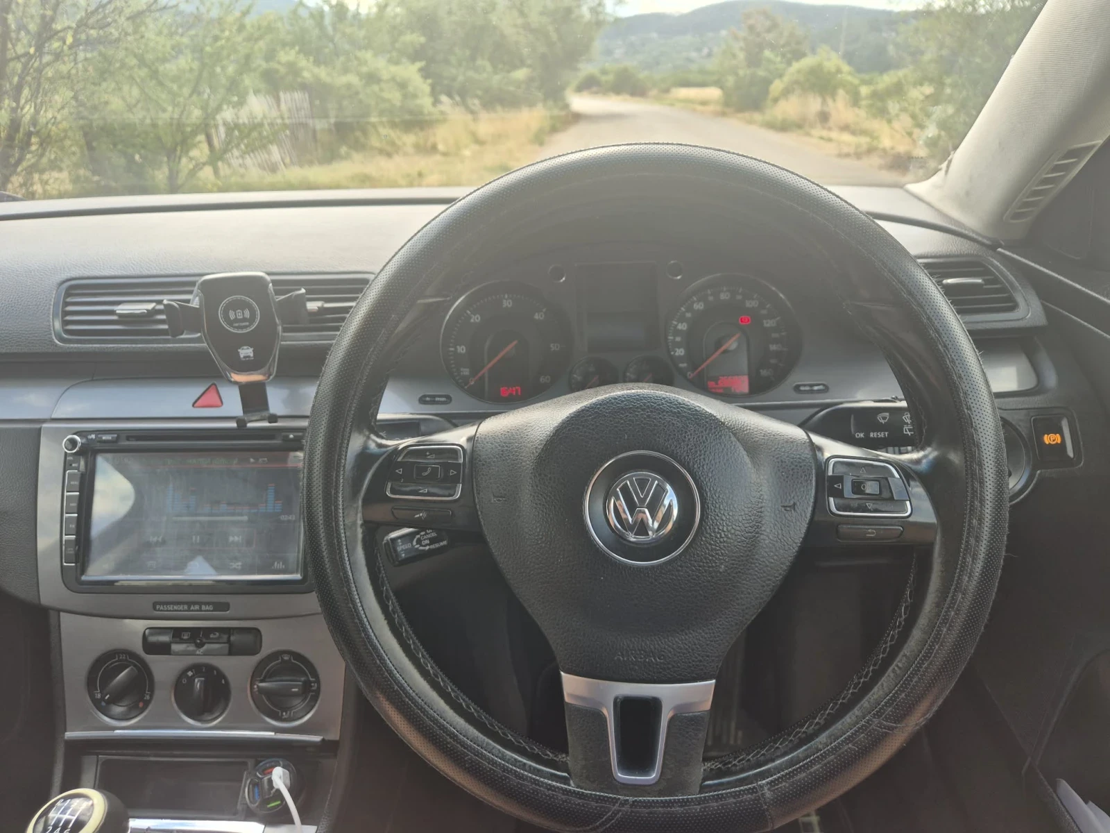 VW Passat, снимка 9 - Автомобили и джипове - 55268466