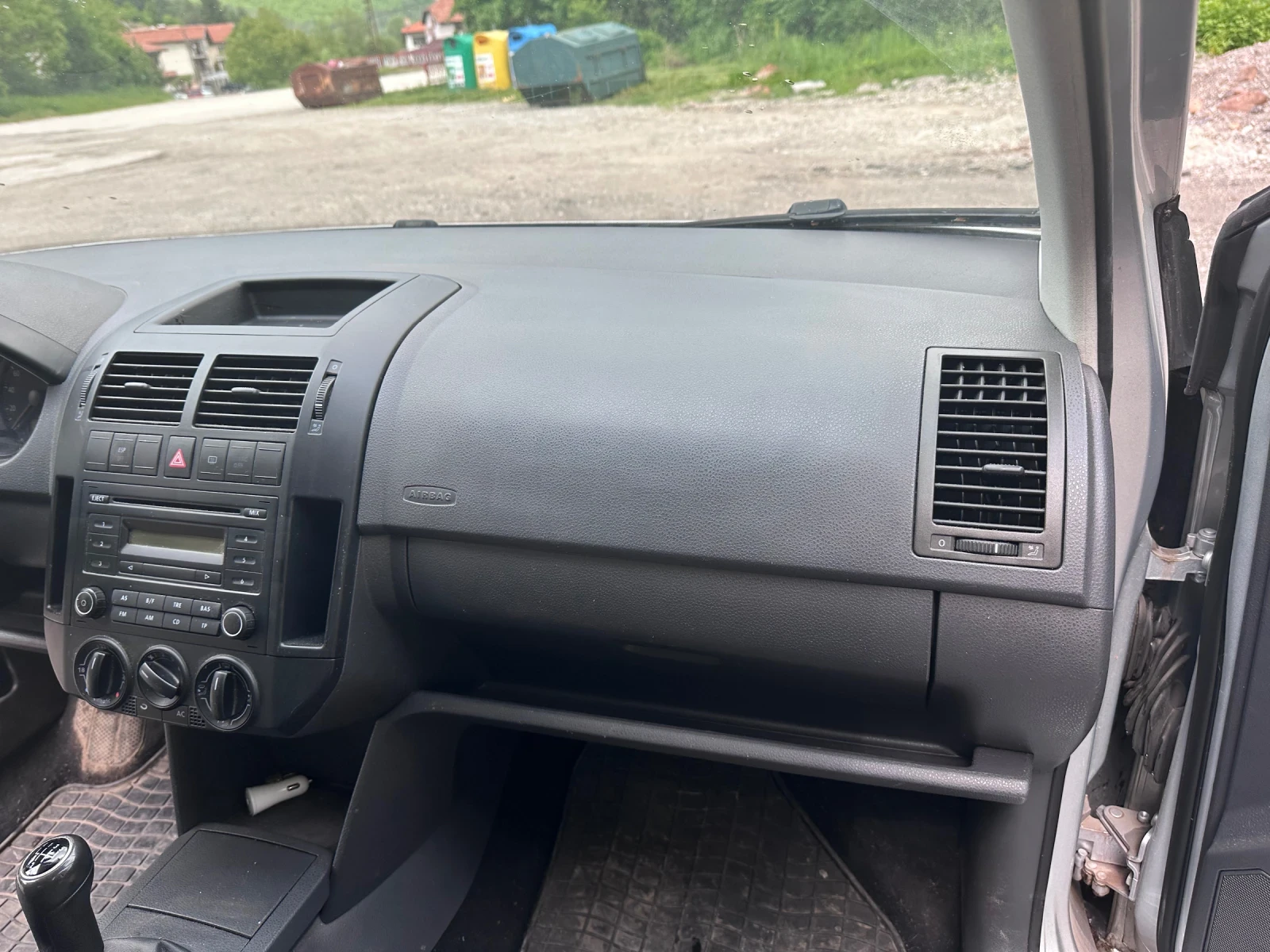 VW Polo 1.4, снимка 13 - Автомобили и джипове - 55294095