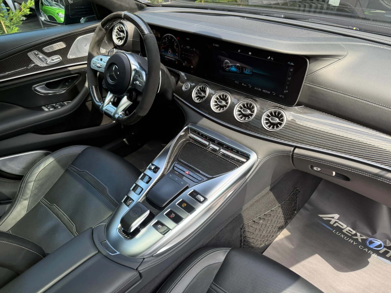 Mercedes-Benz AMG GT 63S/4MATIC+ /BURM/CERAMIC, снимка 16 - Автомобили и джипове - 55345683