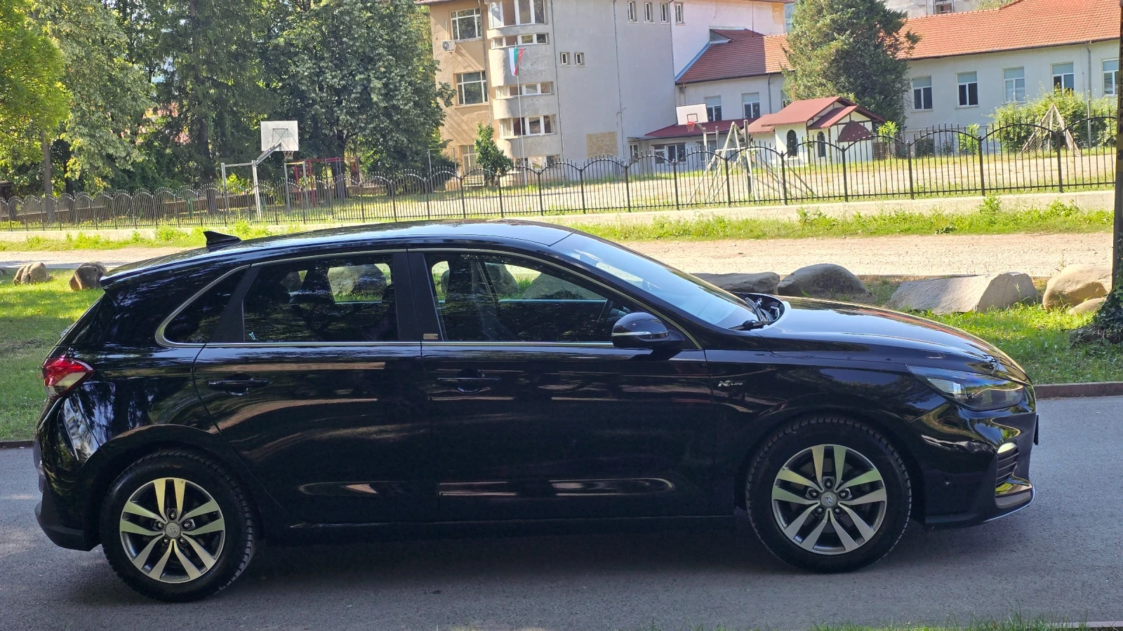 Hyundai I30 1.4i NLine ШВЕЙЦАРИЯ , снимка 8 - Автомобили и джипове - 55475283