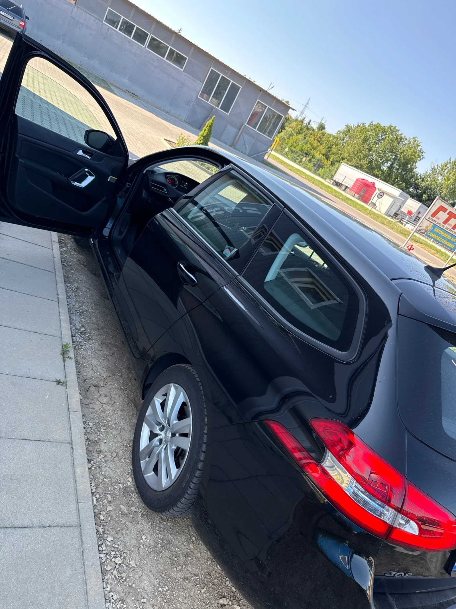 Peugeot 308 1.5hdi130hp, снимка 2 - Автомобили и джипове - 55492814